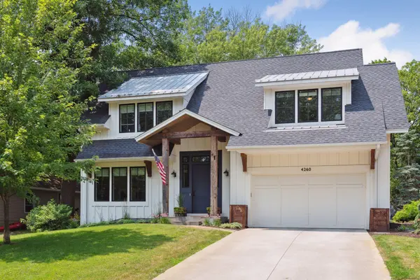 4260 Jefferson ST, Deephaven, MN 55331