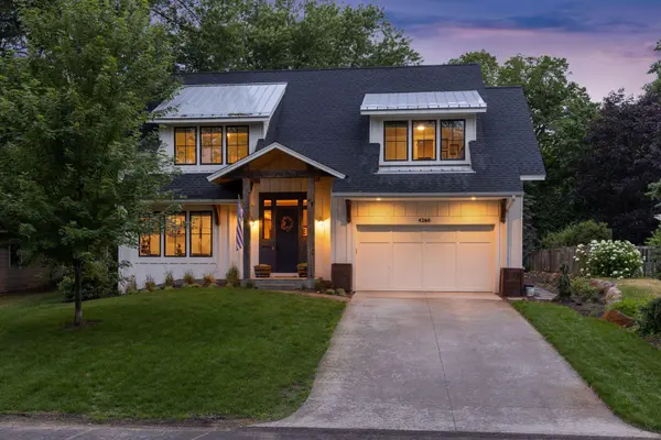 4260 Jefferson ST, Deephaven, MN 55331