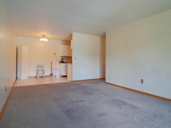 3421 Kent ST #513, Shoreview, MN 55126