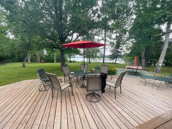 630 State Highway 172 NW, Baudette Twp, MN 56623