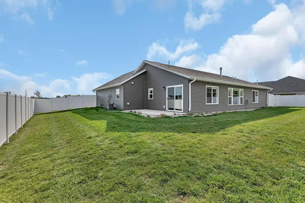 300 26th ST SE, Willmar, MN 56201