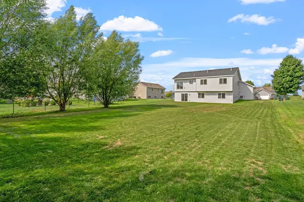 537 Frankfort WAY, Waverly, MN 55390