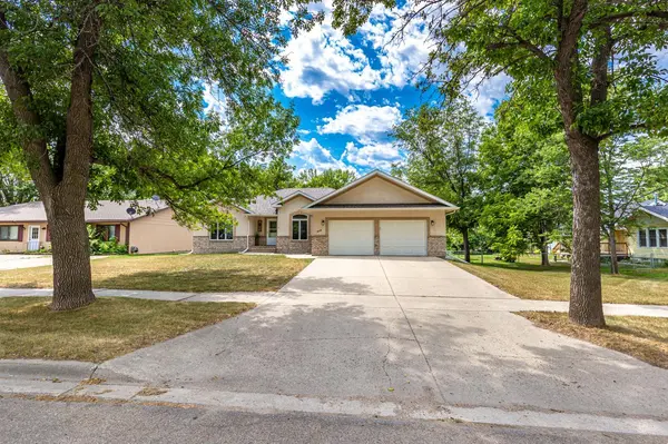 515 6th ST, Hawley, MN 56549