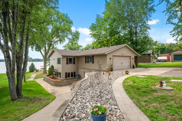 23124 E Martin Lake DR NE, Linwood Twp, MN 55079