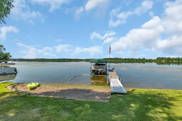 18113 Dunlin RD, Burtrum, MN 56318