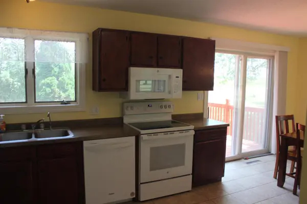8 Linden LN, Blue Earth, MN 56013