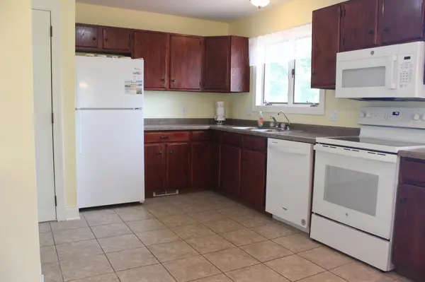 8 Linden LN, Blue Earth, MN 56013