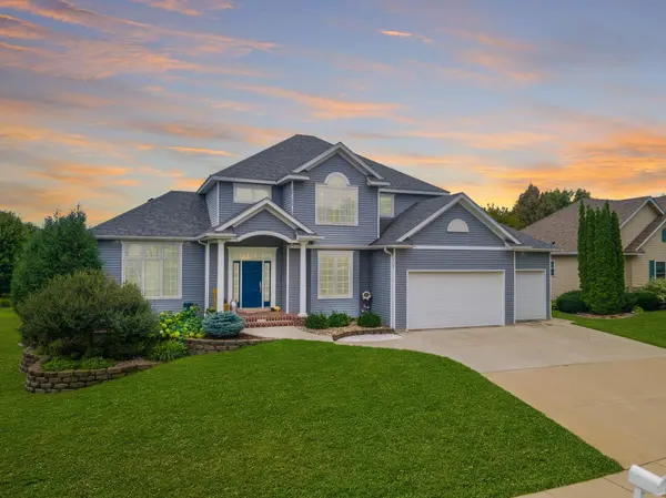 4710 Birdie LN NW, Rochester, MN 55901