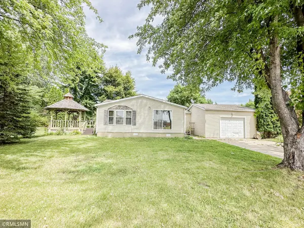 302 Sunrise LN N,  Atwater,  MN 56209