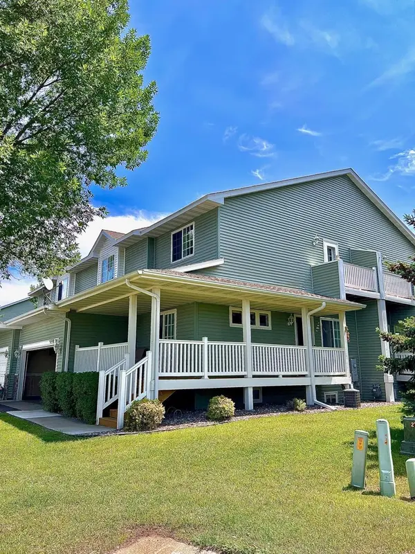 7749 Palisades AVE NE, Otsego, MN 55330