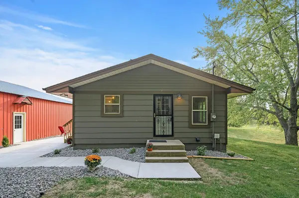 47585 Cedarcrest TRL, Rush City, MN 55069