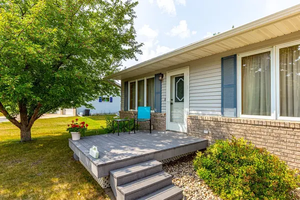 1404 Sunset BLVD, Hawley, MN 56549