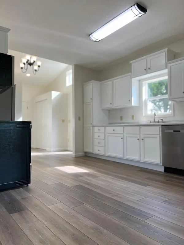 530 Lake ST N, Sauk Centre, MN 56378