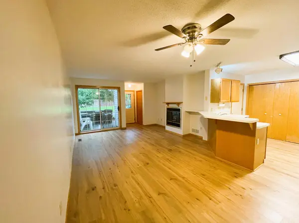 13230 Meadowood TRL NW #99, Coon Rapids, MN 55448