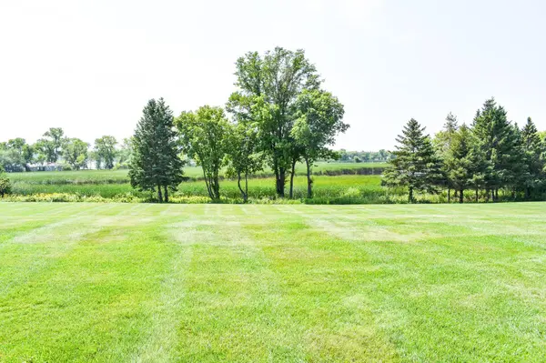 318 Voyager DR, Alexandria, MN 56308