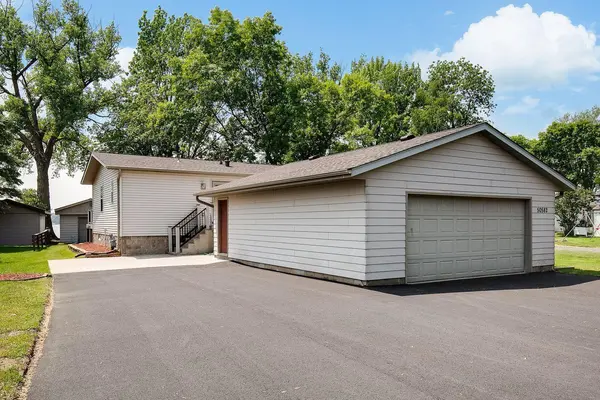 50582 Lakeside CIR, Rush City, MN 55069