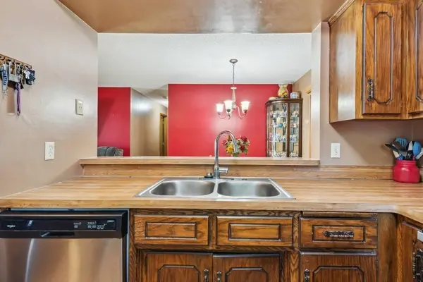 11410 Dogwood ST NW #301, Coon Rapids, MN 55448