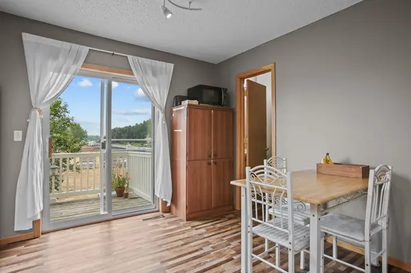 113 19th AVE SE, Cambridge, MN 55008