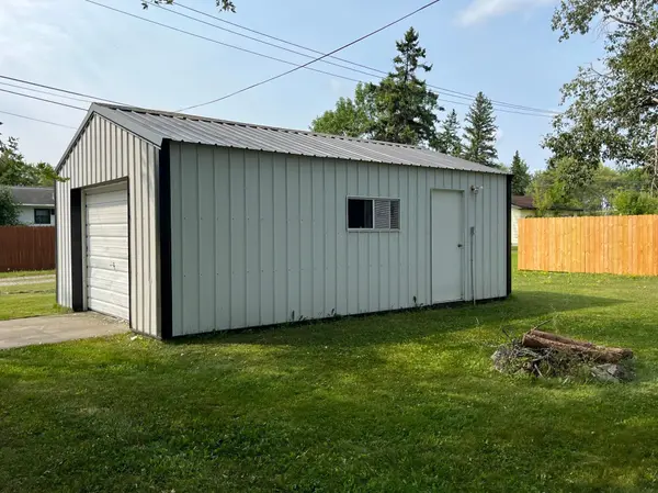 203 5th AVE NW, Baudette, MN 56623