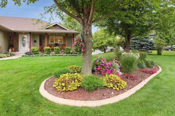 1213 Blossom BLVD NW, Isanti, MN 55040