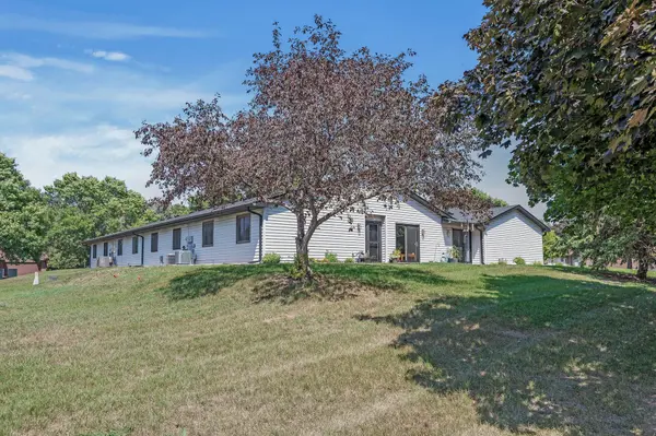 13399 Hughes CT, Apple Valley, MN 55124