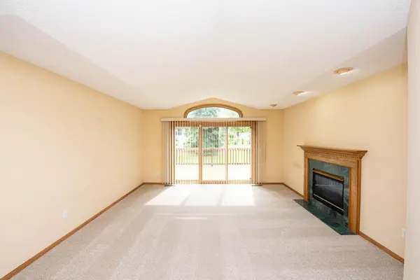 2134 Southwind DR, Maplewood, MN 55109