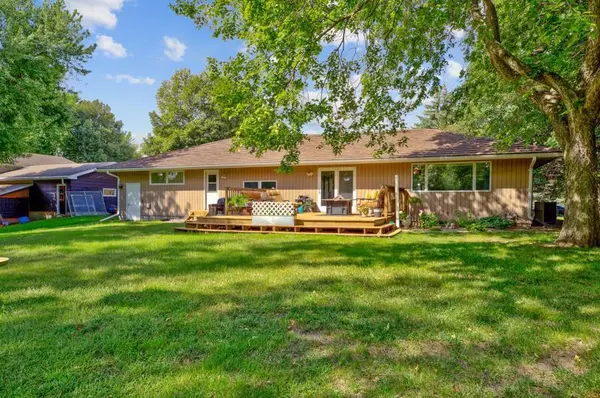 1601 Knollwood DR, Fairmont, MN 56031