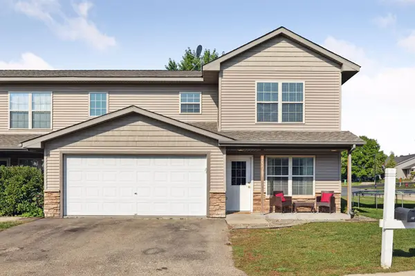 402 Sierra PL,  Roberts,  WI 54023