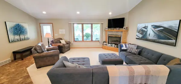110 Park View DR, Vergas, MN 56587