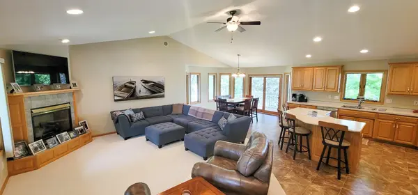 110 Park View DR, Vergas, MN 56587