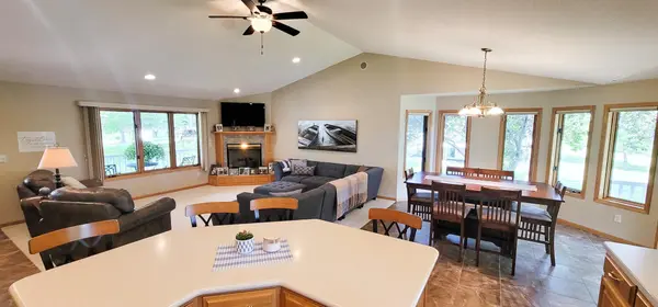 110 Park View DR, Vergas, MN 56587