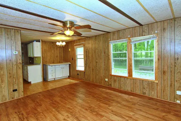 21876 Tuxedo RD, Lake Edward Twp, MN 56468