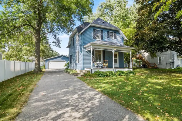 210 W Summit AVE, Ellsworth, WI 54011
