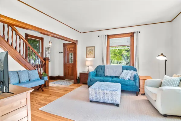 210 W Summit AVE, Ellsworth, WI 54011