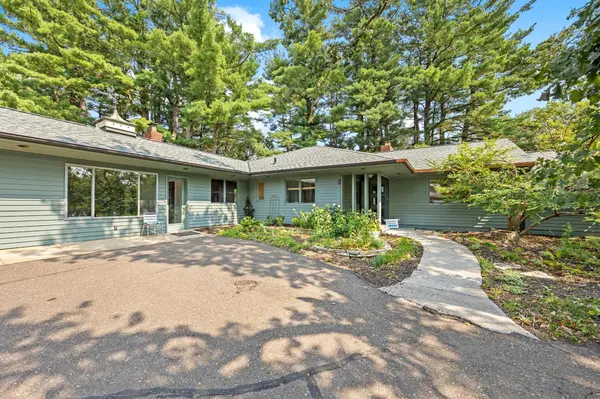 5 Point RD, Bayport, MN 55003