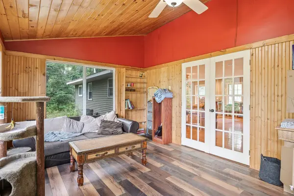 28345 Sunrise CIR, Brook Park, MN 55007