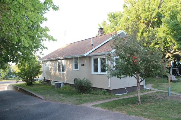 213 W Wisconsin AVE, Grantsburg, WI 54840