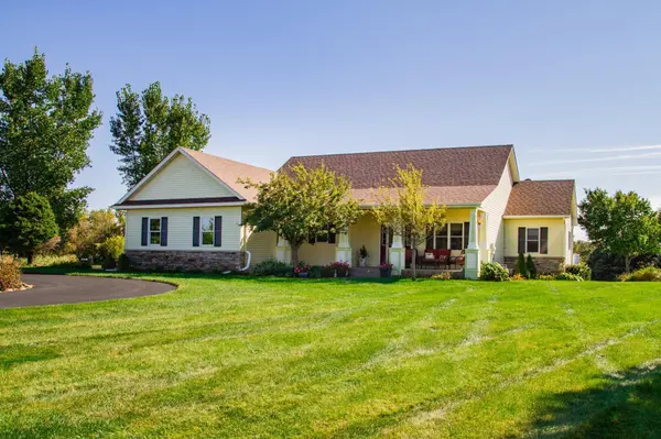 1749 110th AVE, Hammond, WI 54015