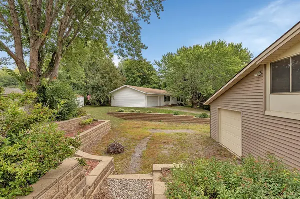 1 Skyview DR, Sauk Rapids, MN 56379