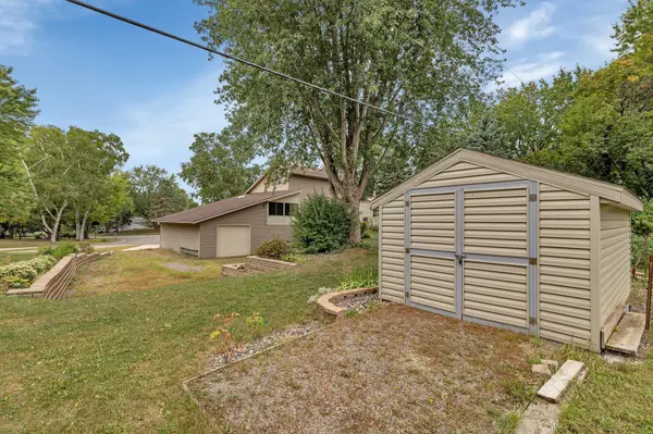 1 Skyview DR, Sauk Rapids, MN 56379