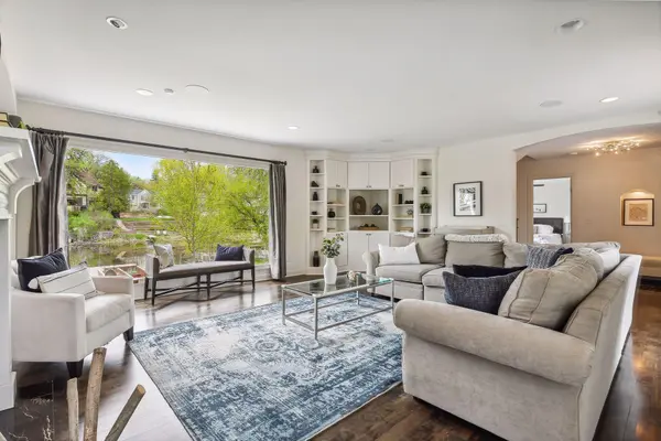 4804 W Sunnyslope RD, Edina, MN 55424