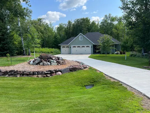 206 S Birch LN, Coleraine, MN 55722