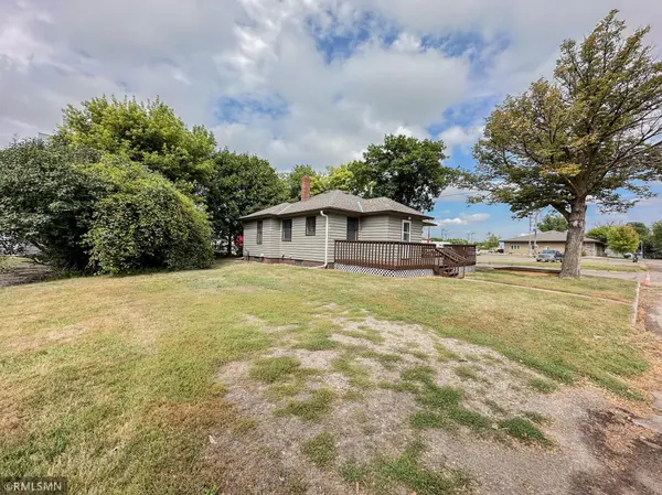 119 1st ST SW, Clara City, MN 56222