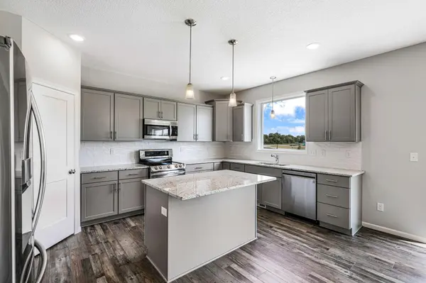 15628 Wyoming AVE, Savage, MN 55378