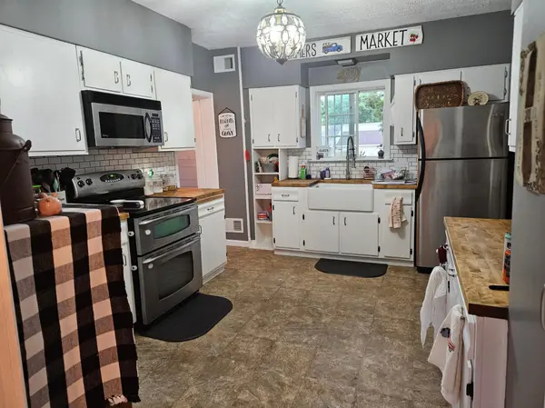 406 3rd AVE E, Osceola, WI 54020