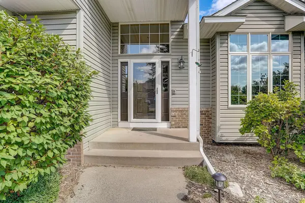 9748 Evergreen AVE N, Brooklyn Park, MN 55443