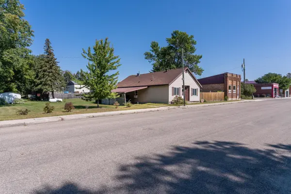 104 W Main AVE, Clitherall, MN 56524