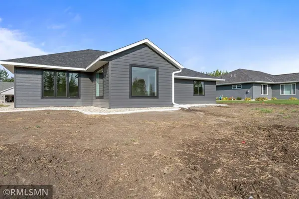 825 Willow DR, Hutchinson, MN 55350
