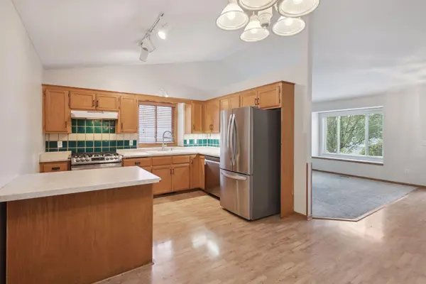 1000 5th AVE NW, Buffalo, MN 55313