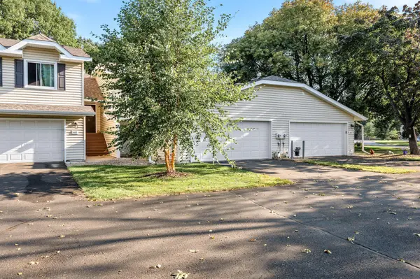 411 Pleasure Creek DR, Blaine, MN 55434